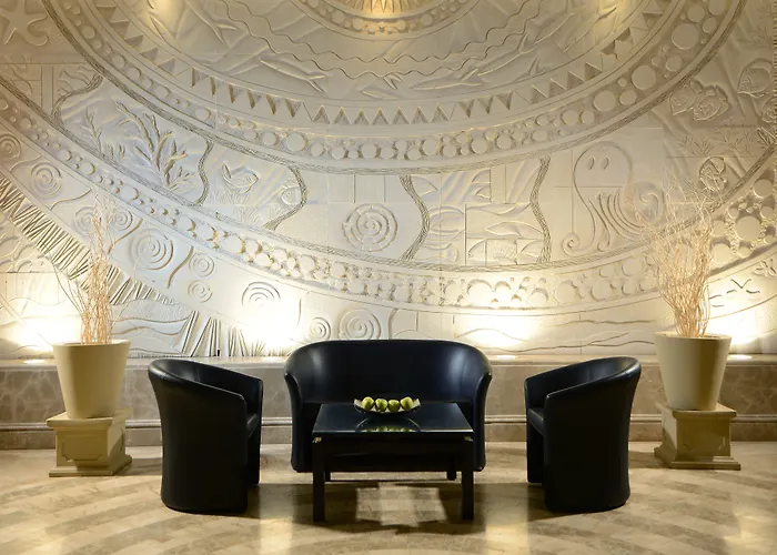 Naama Bay & Resort 5*