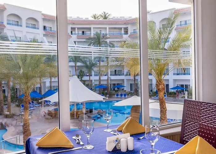 Naama Bay & Resort