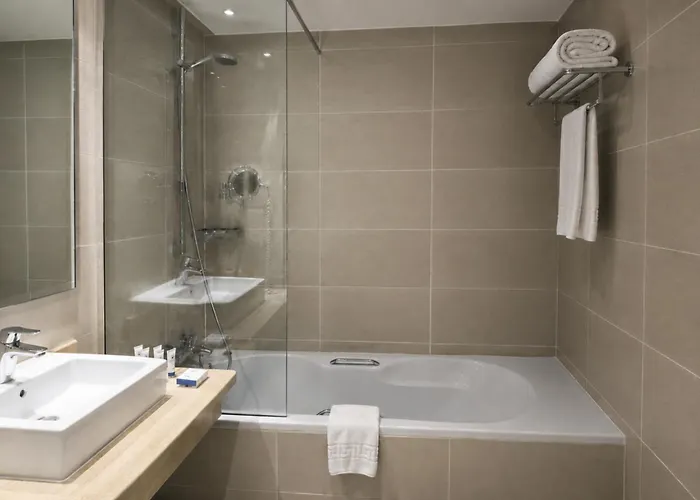 Naama Bay & Resort 5*
