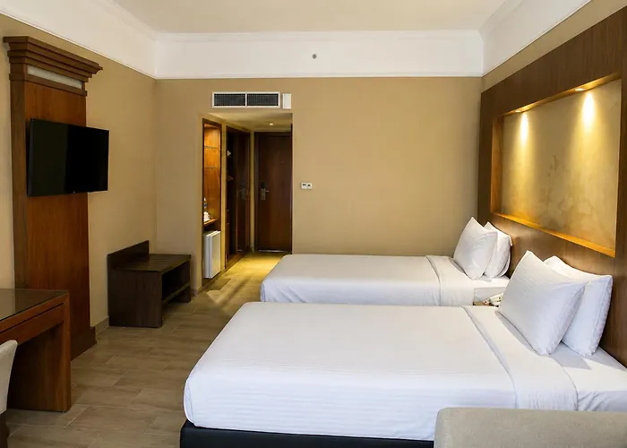 Naama Bay & Resort 5*